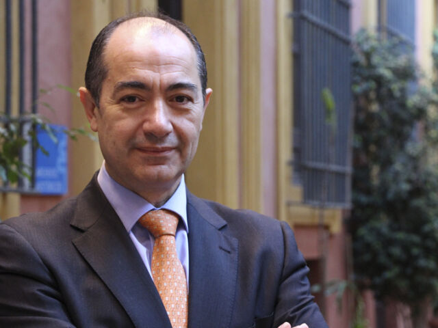 jose-luis-del-rio-gerente-fundacion-enseñanza-victoria-diez-colegios-diocesanos-web