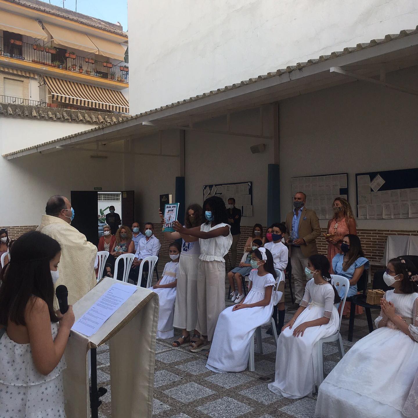 202770894_190592883069868_1096660442695361404_n