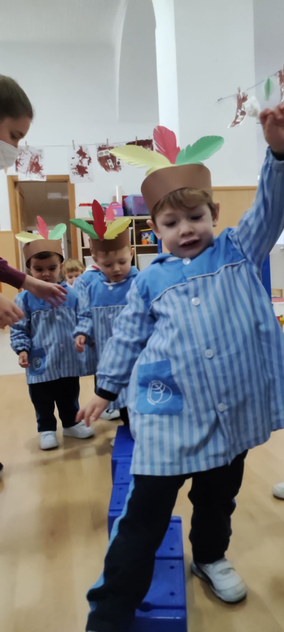 EQUILIBRIO CUENTO MOTOR INDIOS